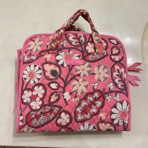 Vera Bradley hanging travel organizer